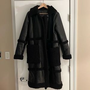 Maniere De Voir Women’s Limited Edition Vegan Leather Shearling Coat